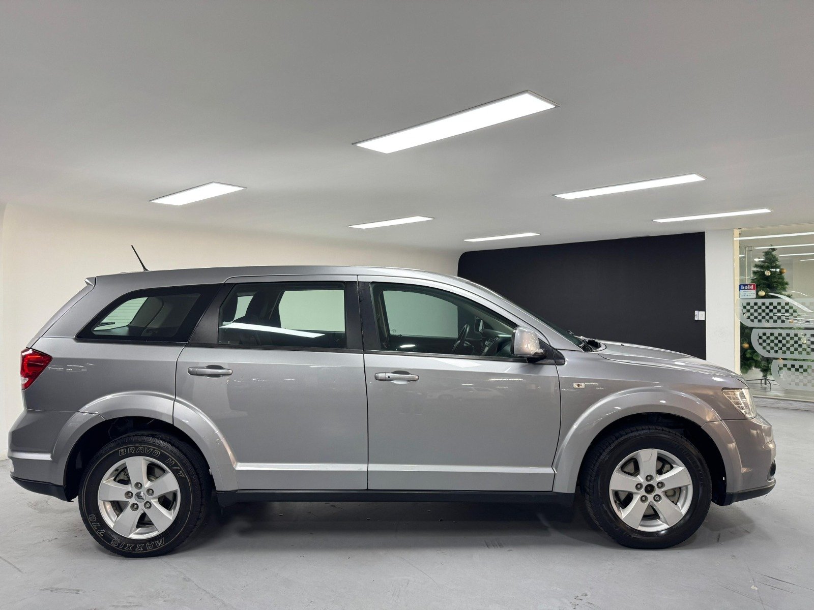 DODGE JOURNEY SE 2018