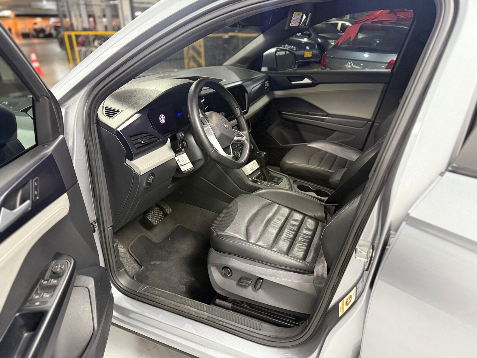 VOLKSWAGEN TAOS COMFORTLINE 2022