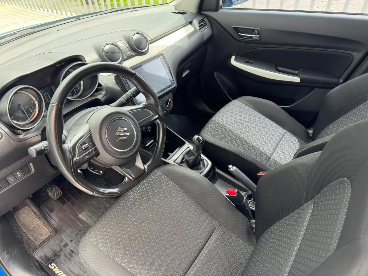 SUZUKI SWIFT HIBRIDO 2022