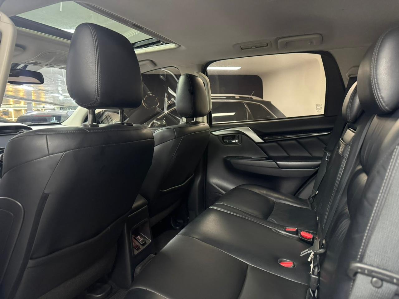 MITSUBISHI MONTERO SPORT 2020