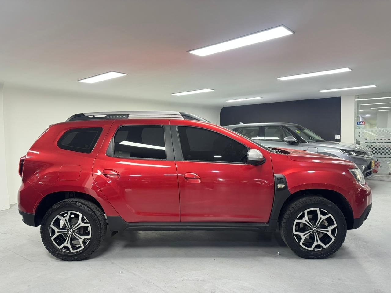 RENAULT DUSTER 2023