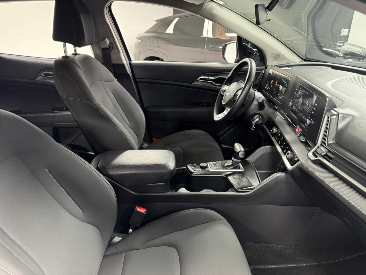 KIA SPORTAGE DESIRE 2024