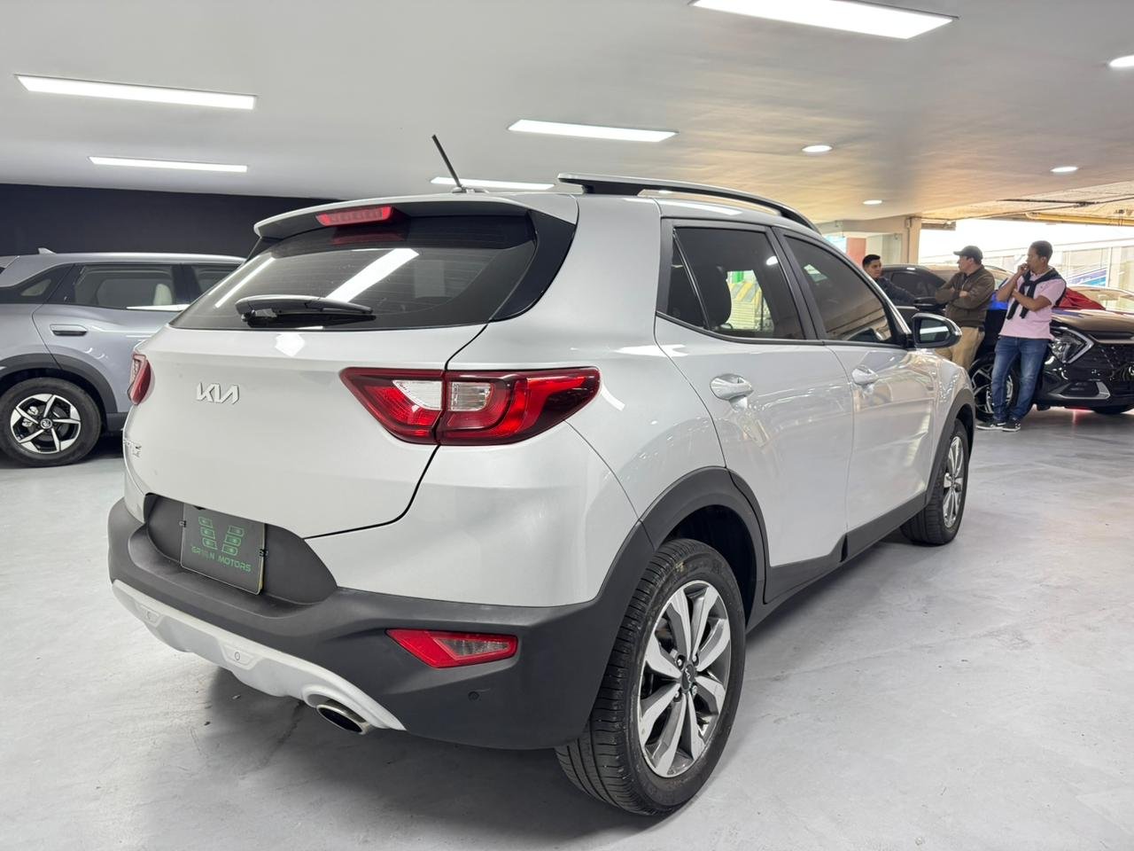 KIA STONIC ZENITH 2023