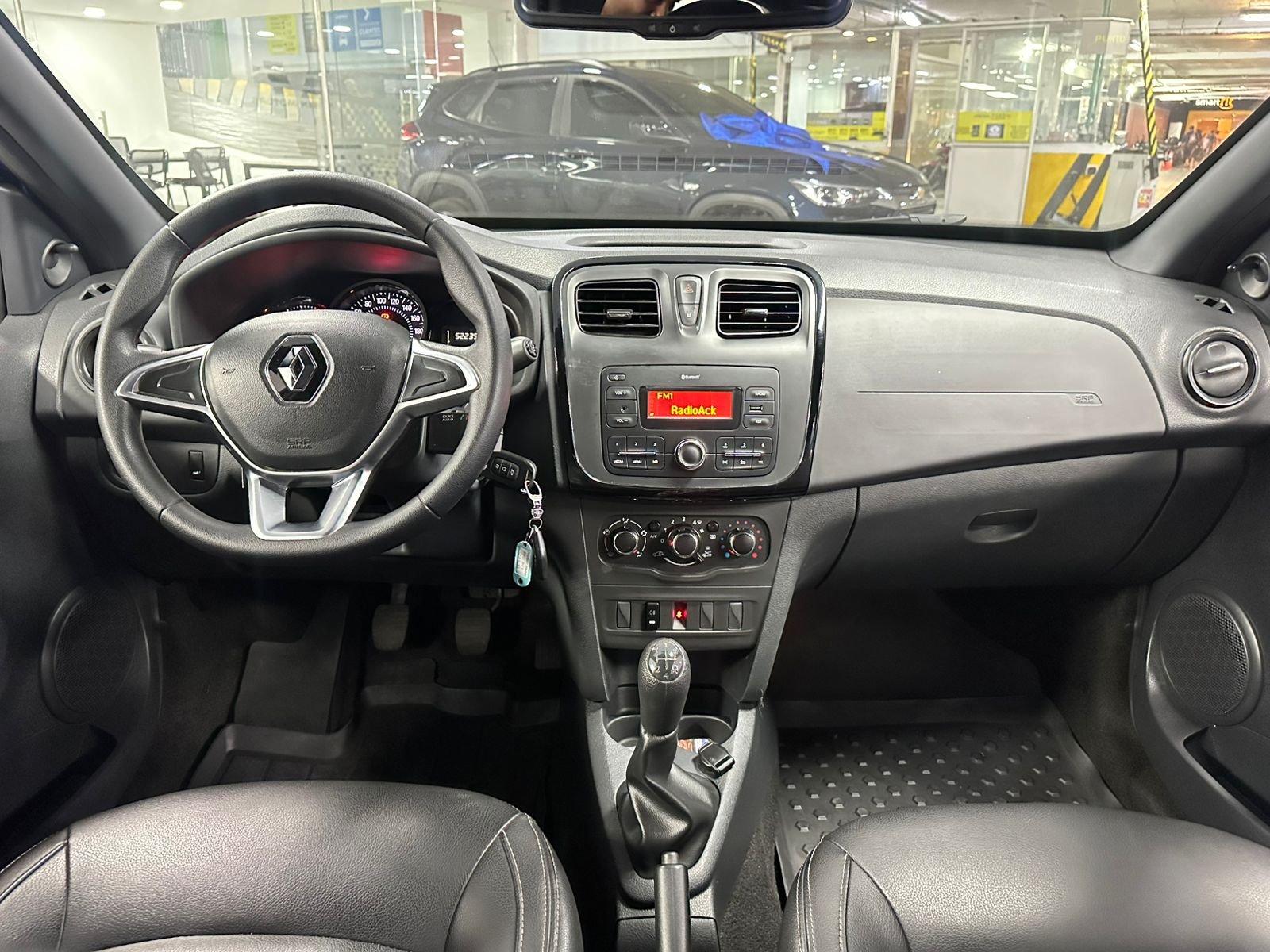 RENAULT SANDERO 2021