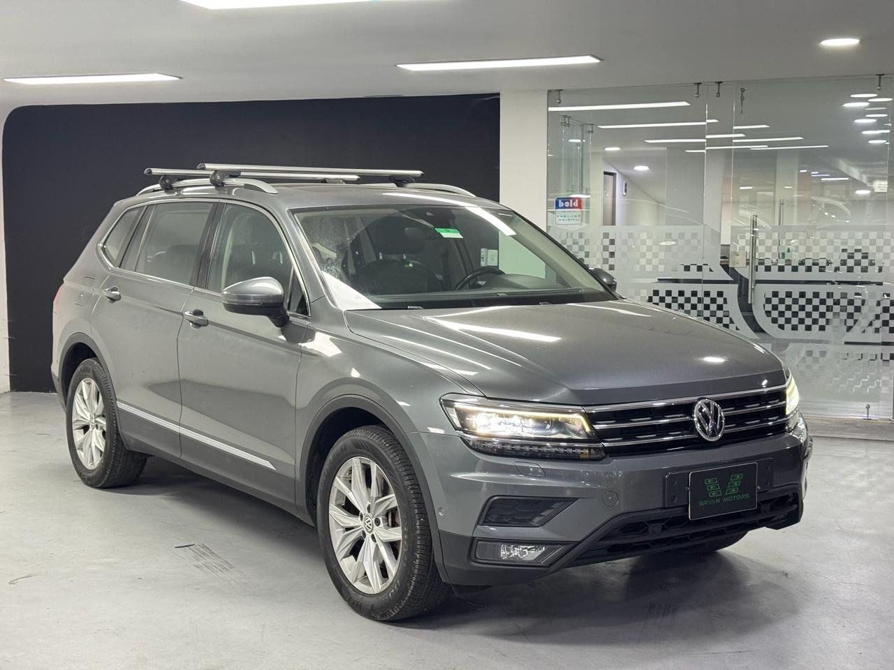 VOLKSWAGEN TIGUAN 2019