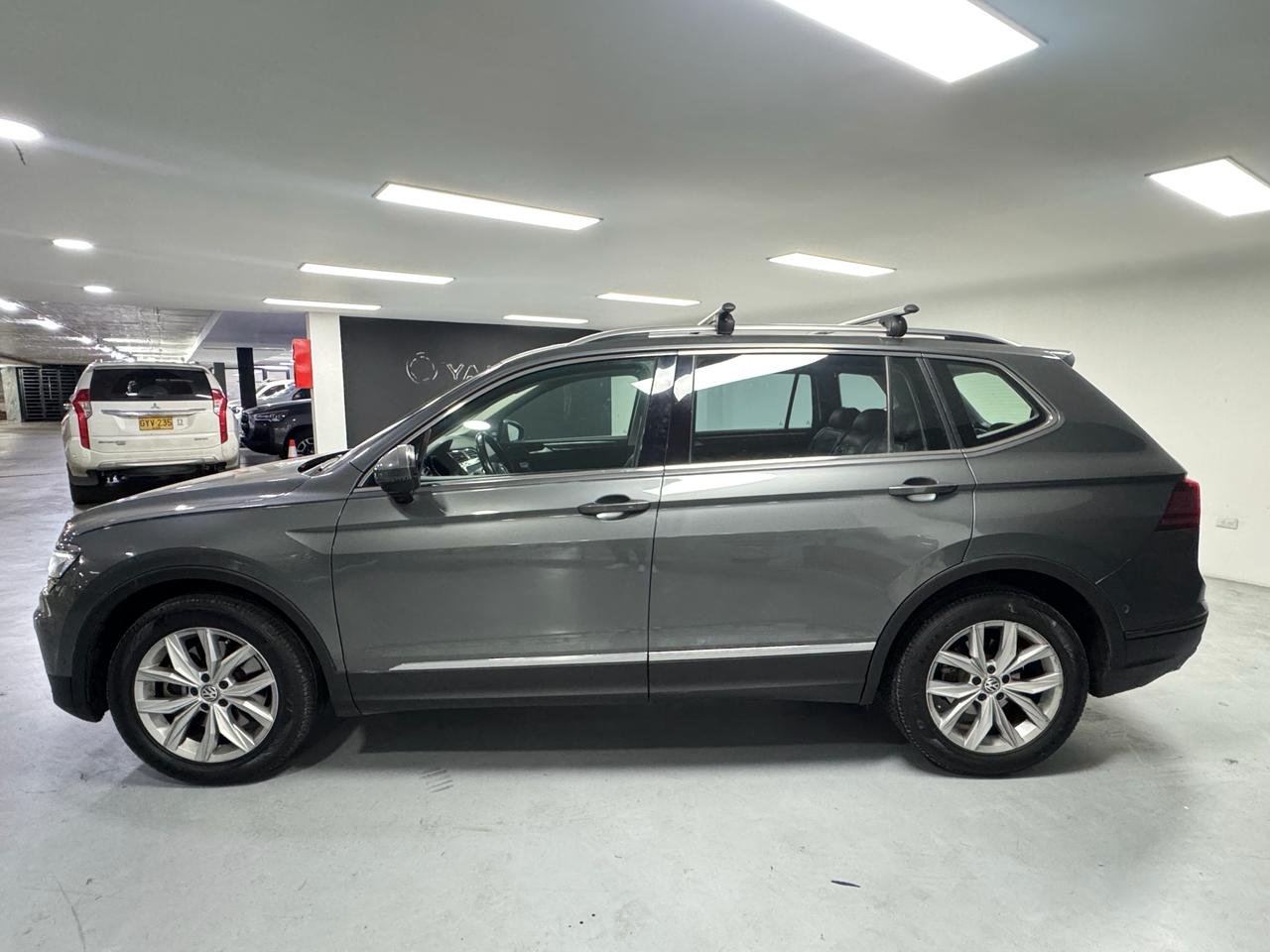 VOLKSWAGEN TIGUAN 2019