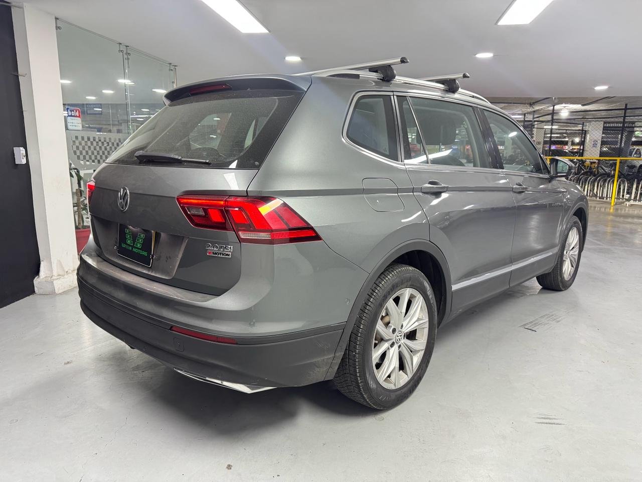 VOLKSWAGEN TIGUAN 2019