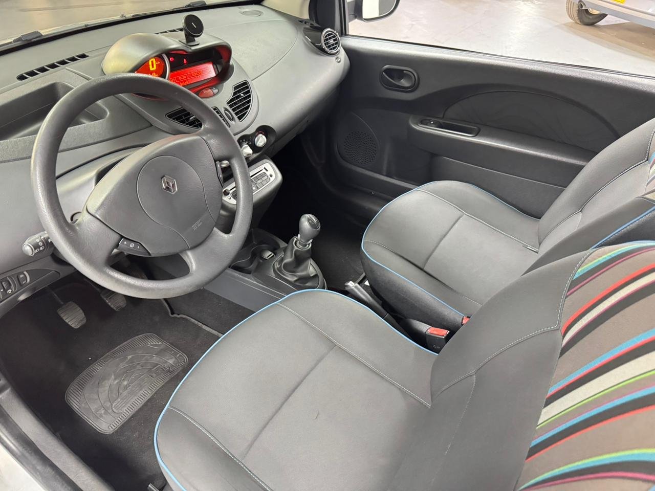 RENAULT NUEVO RENAULT TWINGO 2014