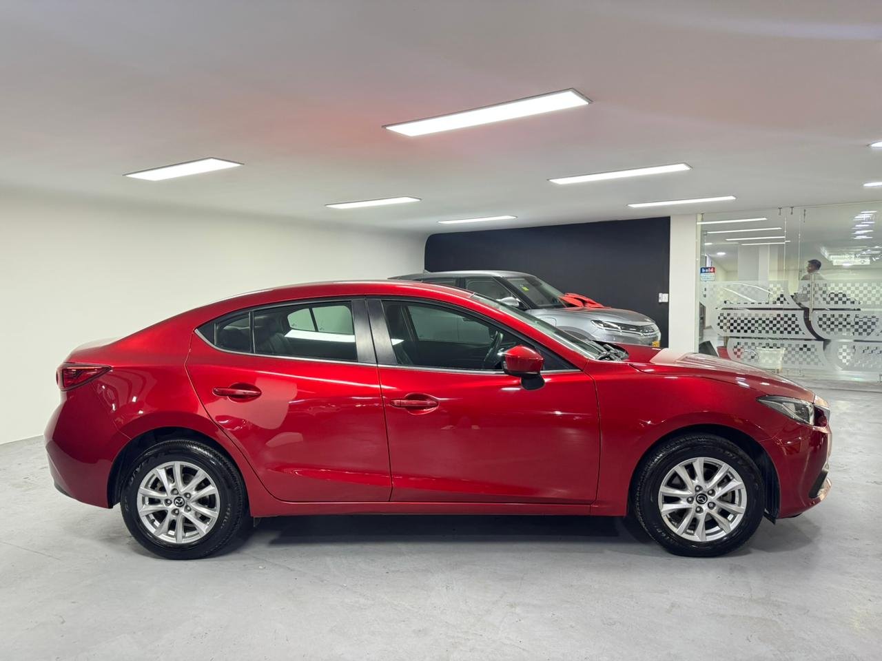 MAZDA 3 2016