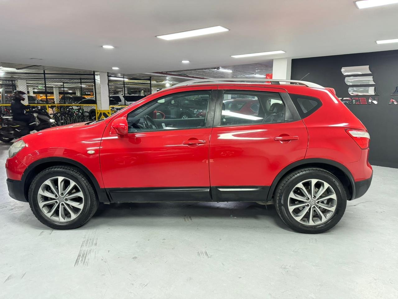 NISSAN QASHQAI 2011