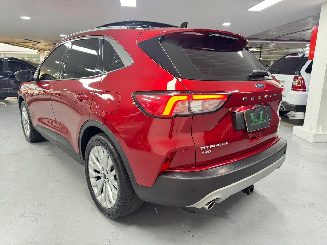 FORD ESCAPE TITANIUM 2021
