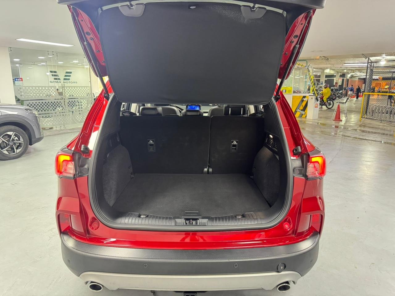 FORD ESCAPE TITANIUM 2021