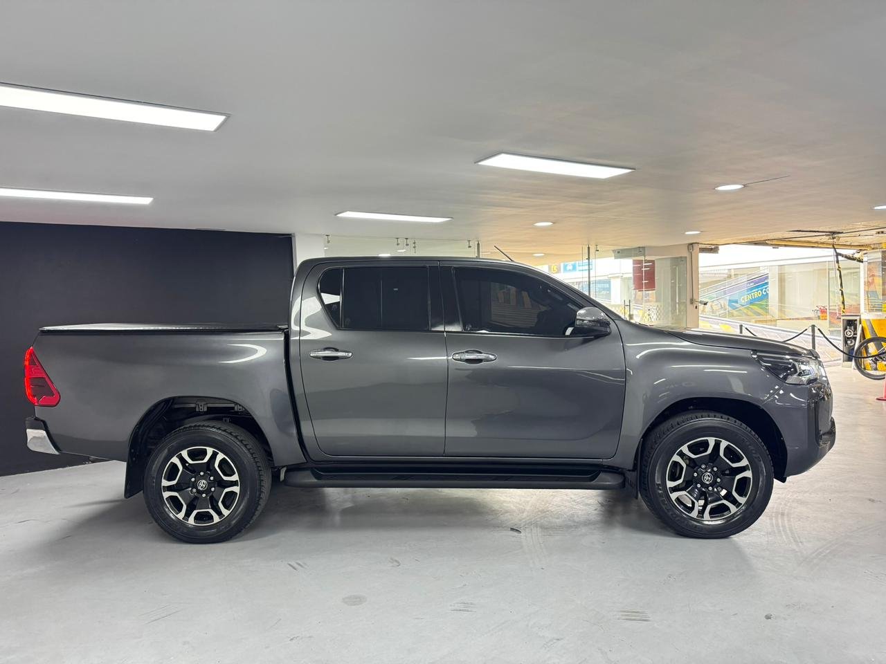 TOYOTA HILUX SRX 2021