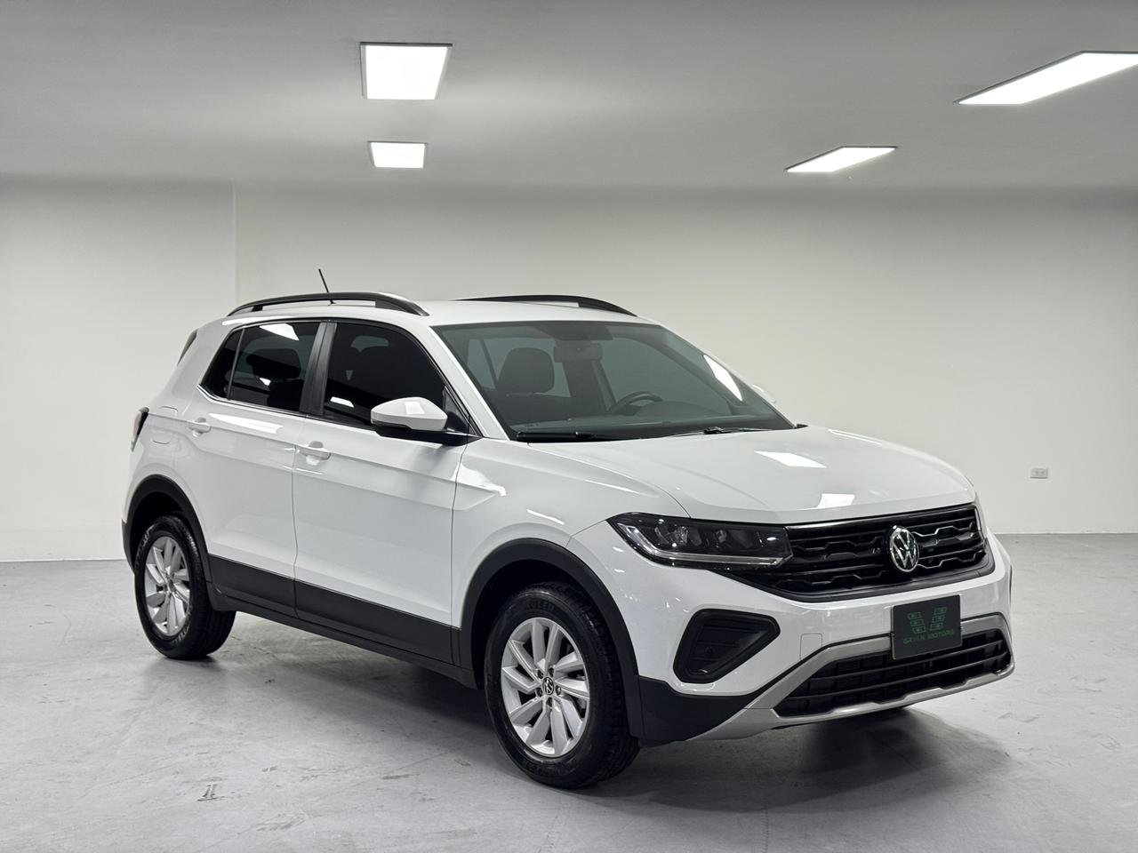 VOLKSWAGEN T-CROSS PA TRENDLINE 2025