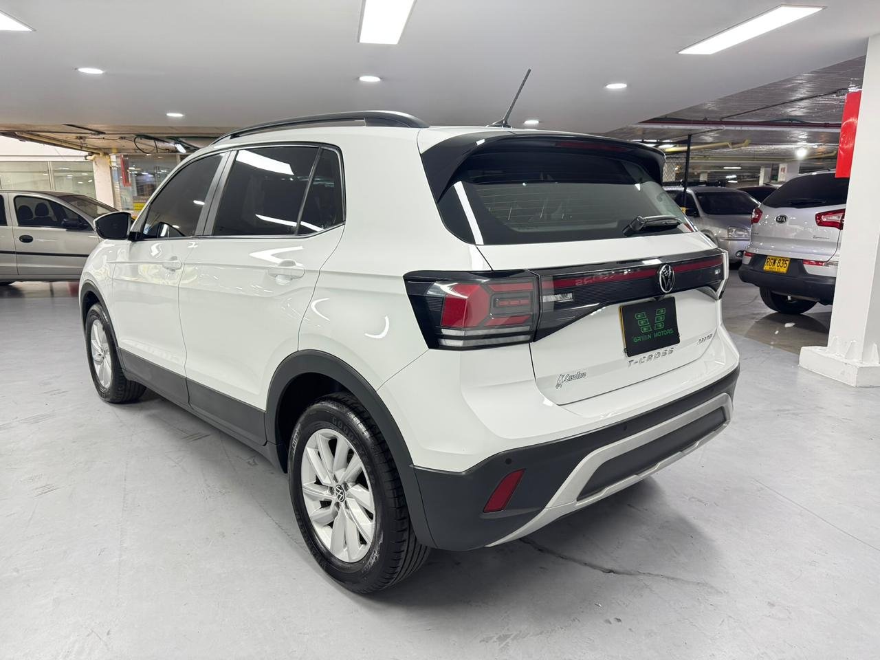 VOLKSWAGEN T-CROSS PA TRENDLINE 2025