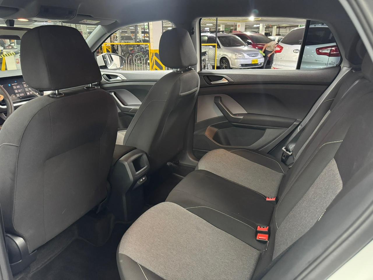 VOLKSWAGEN T-CROSS PA TRENDLINE 2025