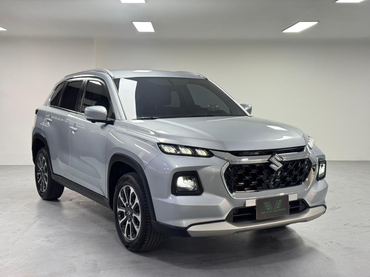 SUZUKI GRAND VITARA HYBRID 2023