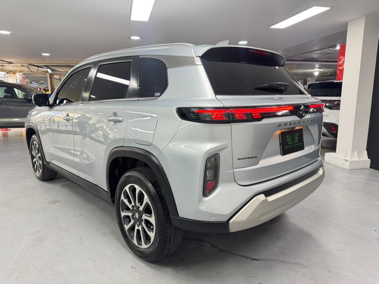 SUZUKI GRAND VITARA HYBRID 2023