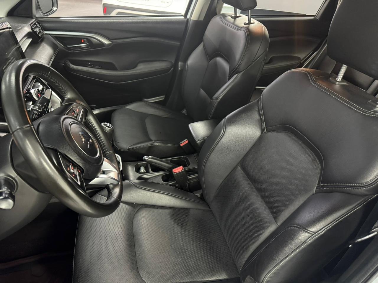 SUZUKI GRAND VITARA HYBRID 2023