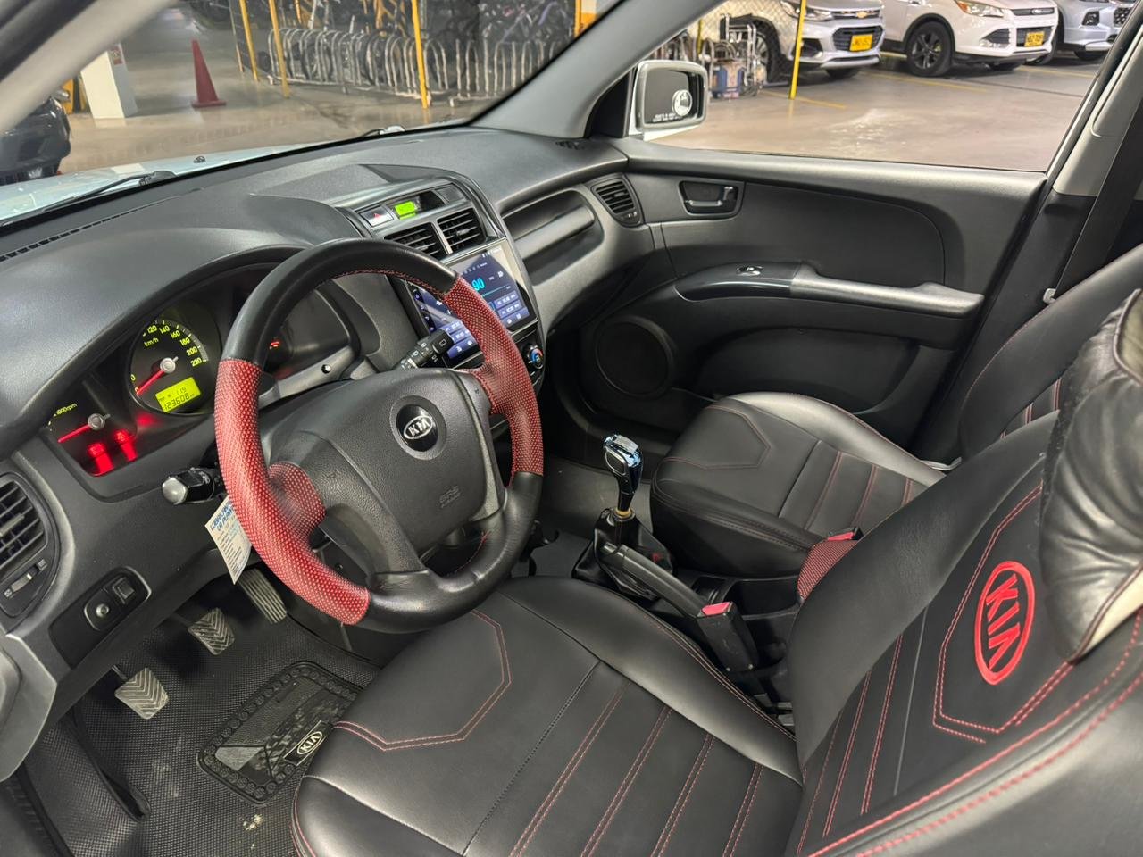 KIA NEW SPORTAGE LX 2013