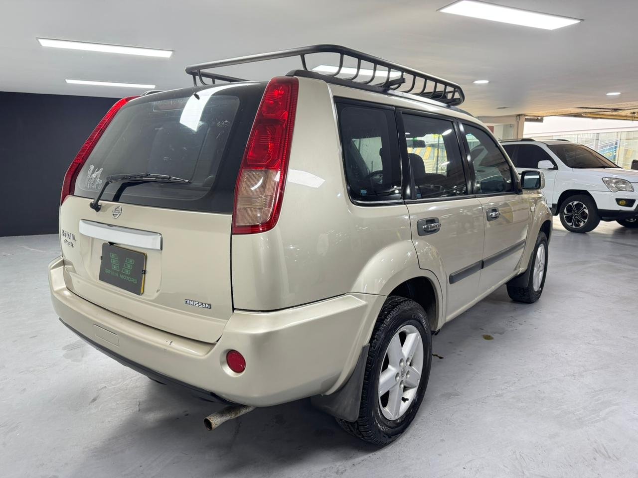 NISSAN X-TRAIL 2009