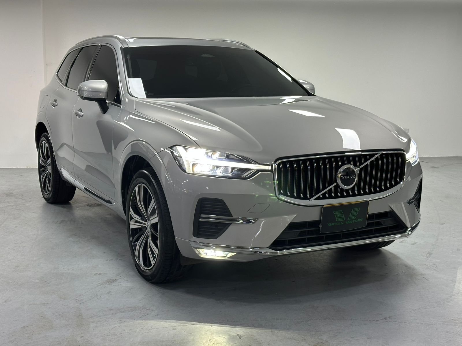 VOLVO XC60 2022