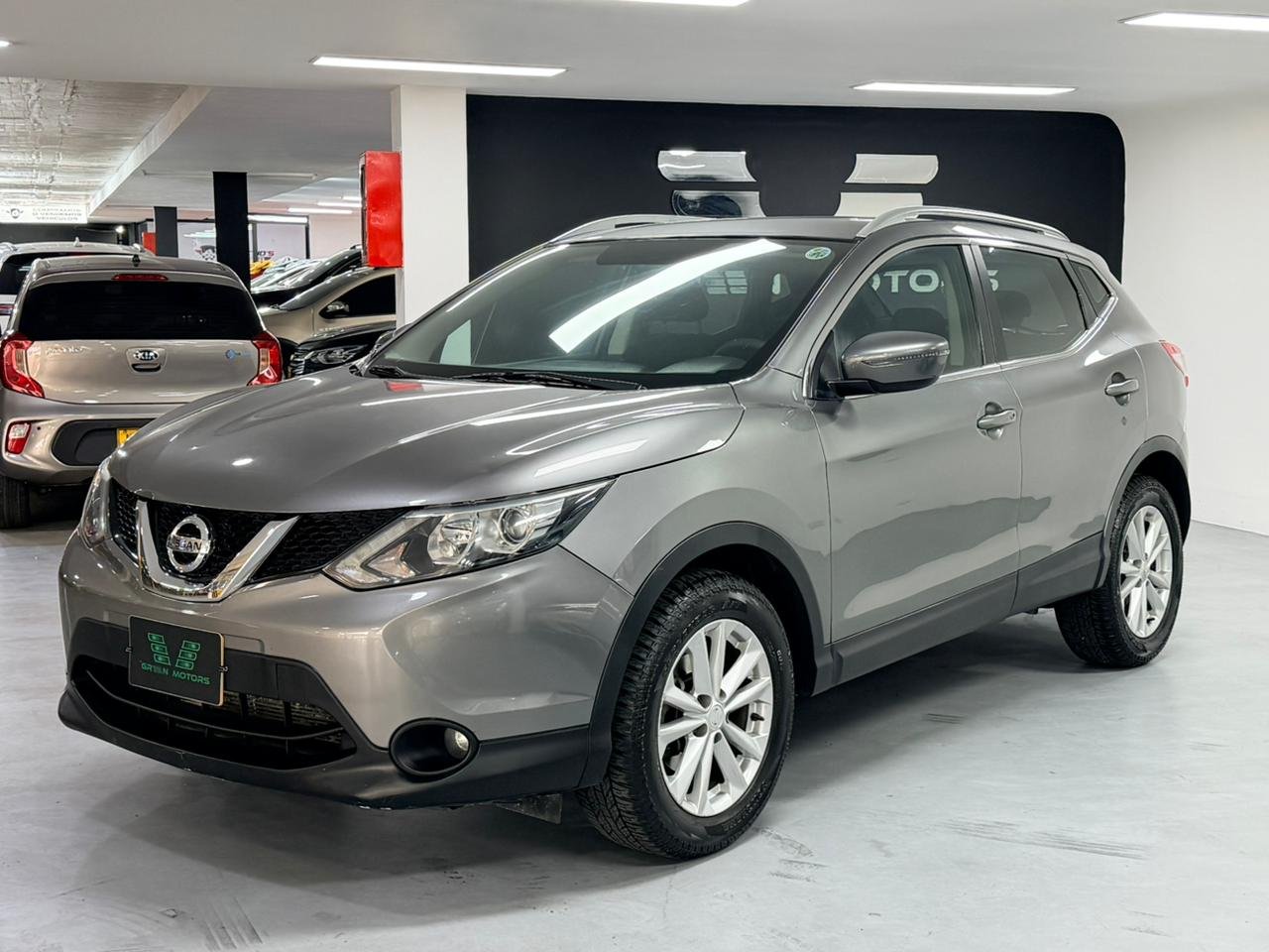 NISSAN QASHQAI 2017