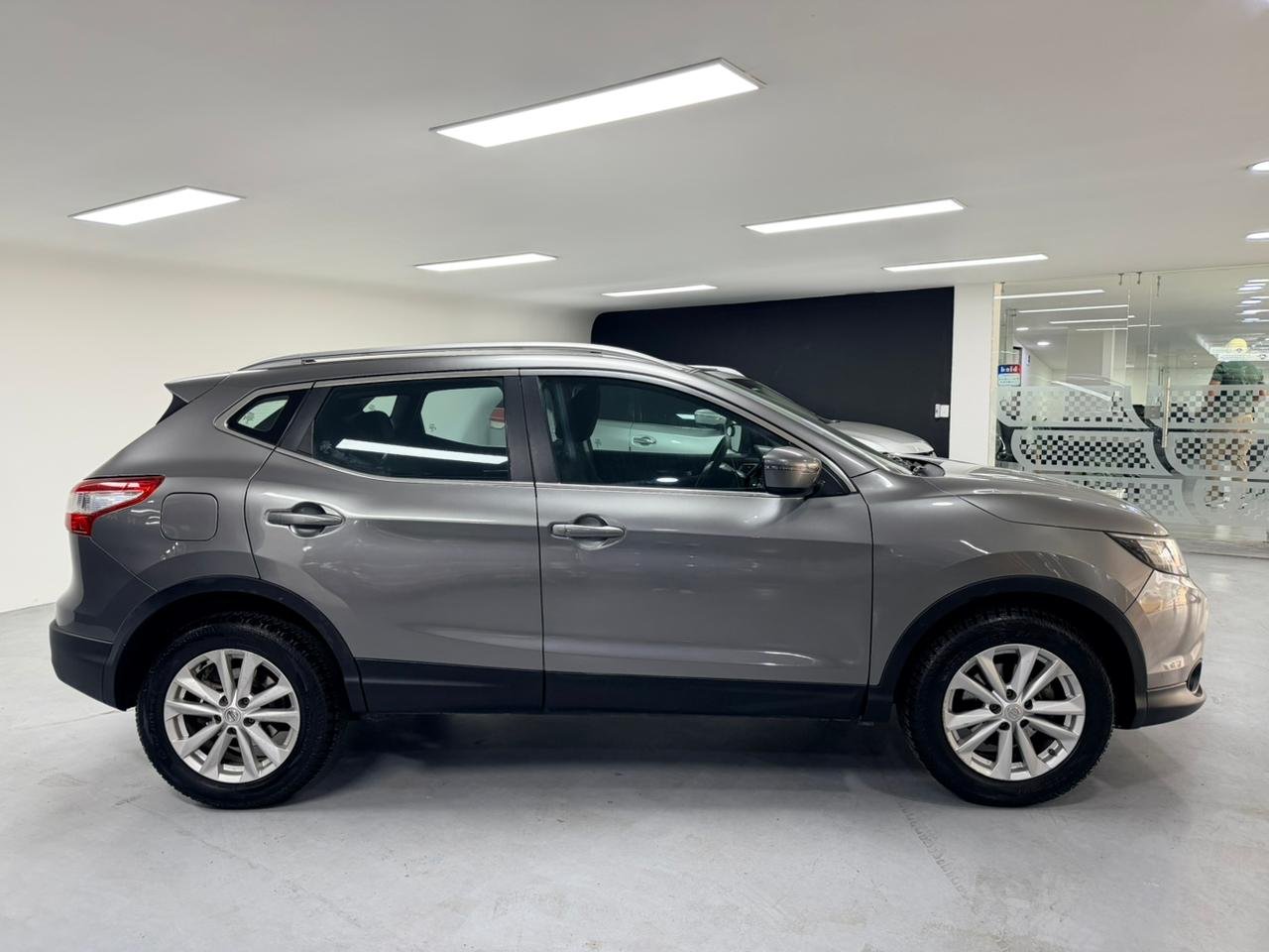 NISSAN QASHQAI 2017