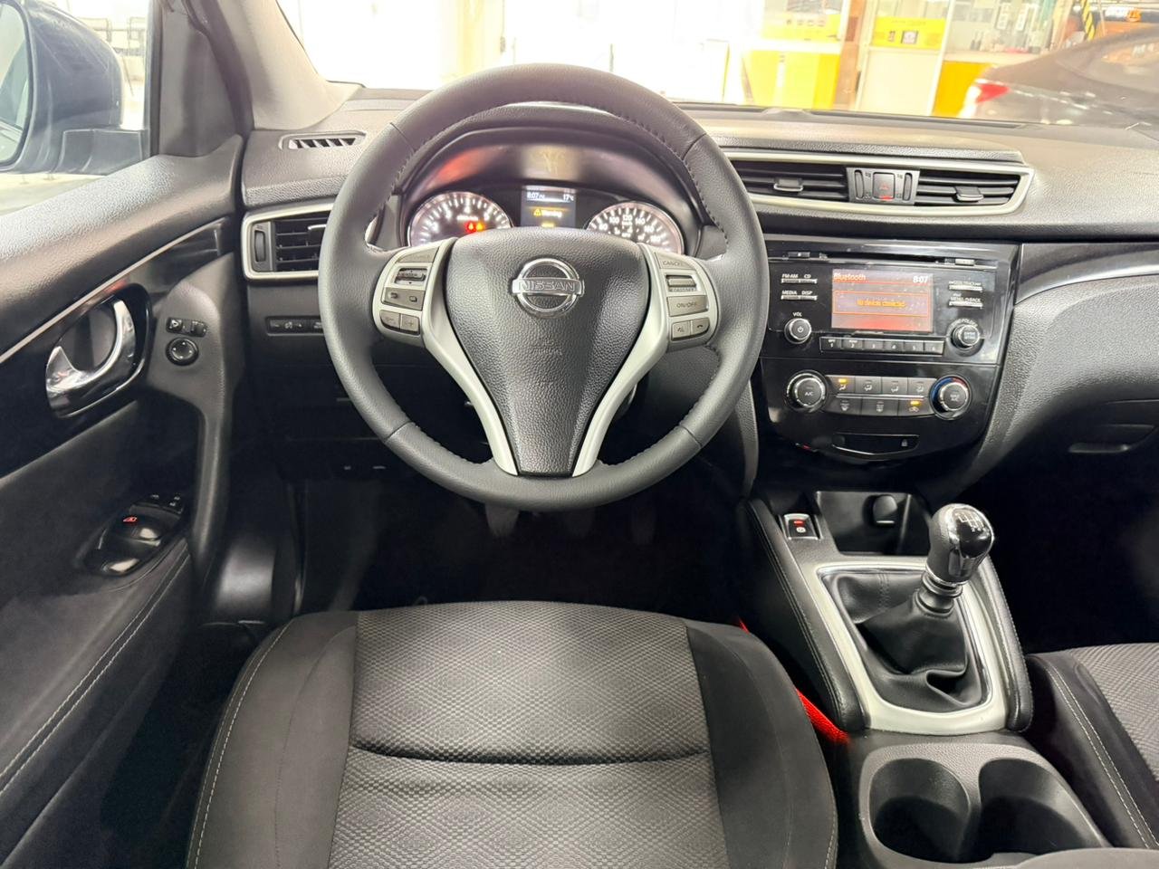 NISSAN QASHQAI 2017