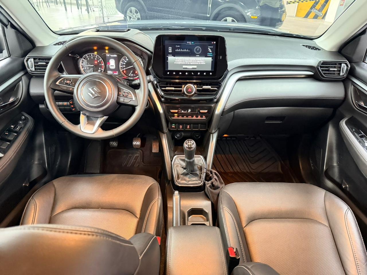 SUZUKI GRAND VITARA HYBRID 2024