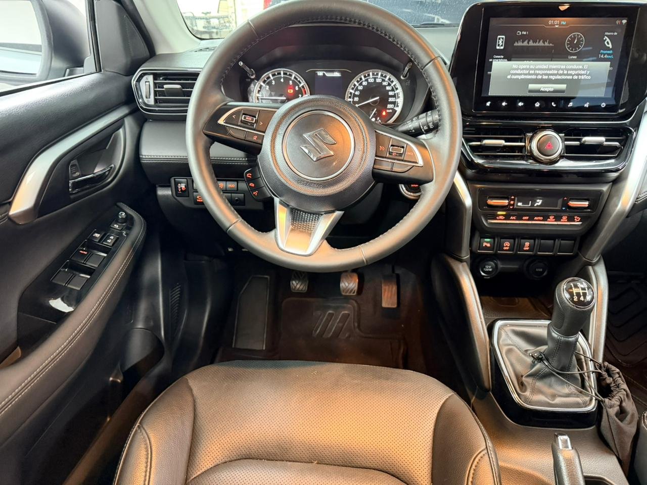 SUZUKI GRAND VITARA HYBRID 2024