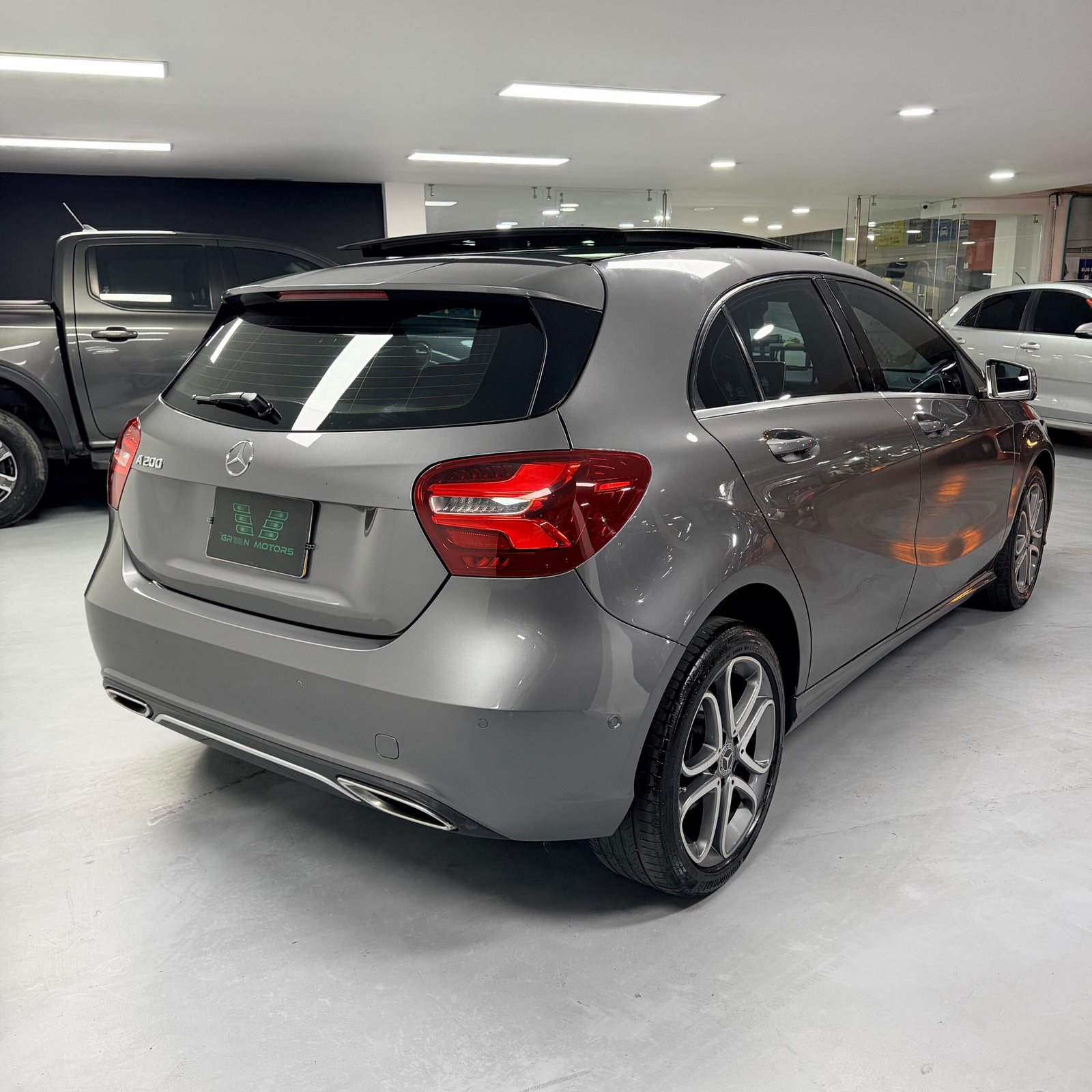 MERCEDES BENZ A 200 2018