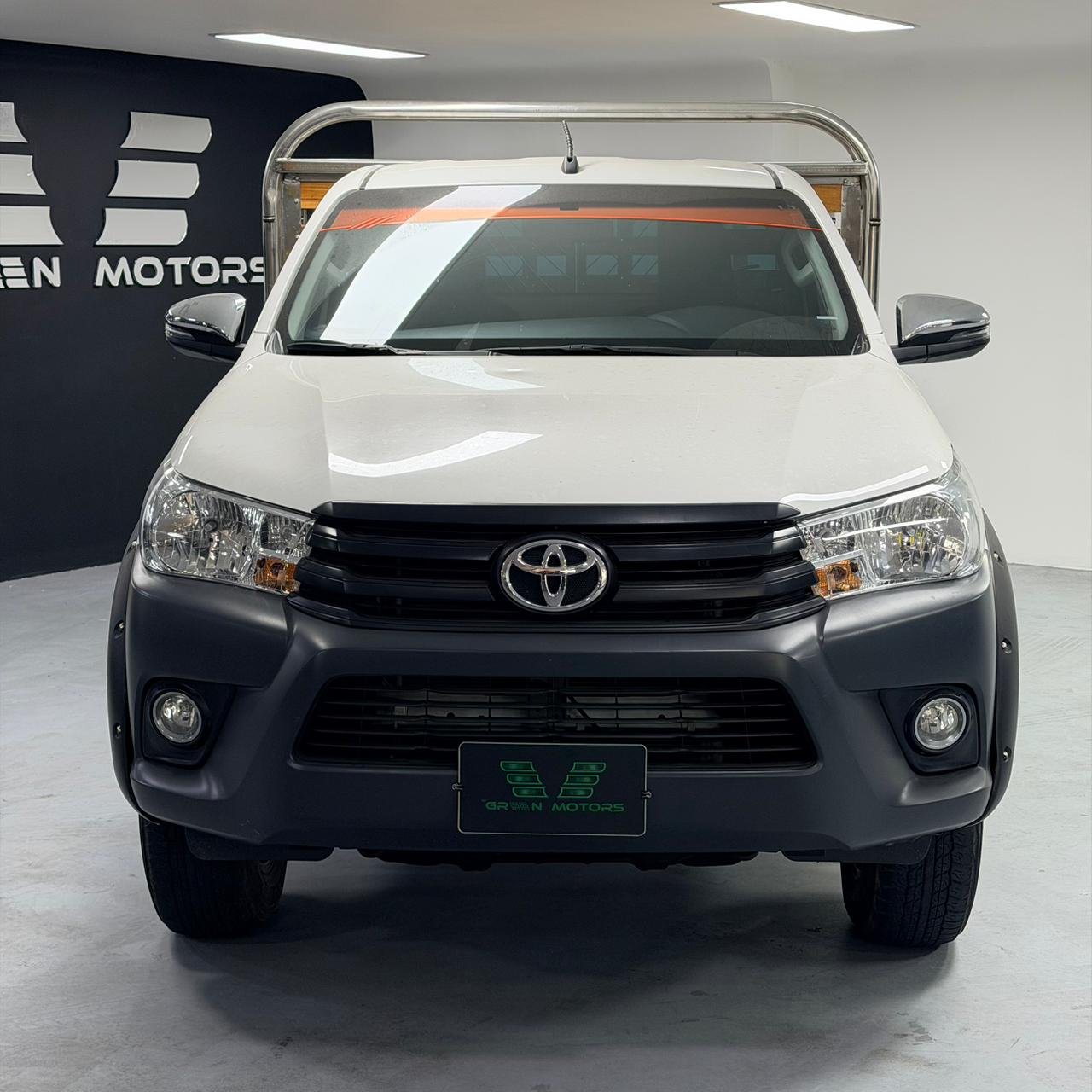 TOYOTA HILUX 2024