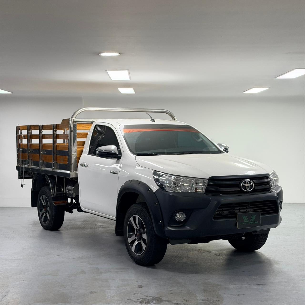 TOYOTA HILUX 2024