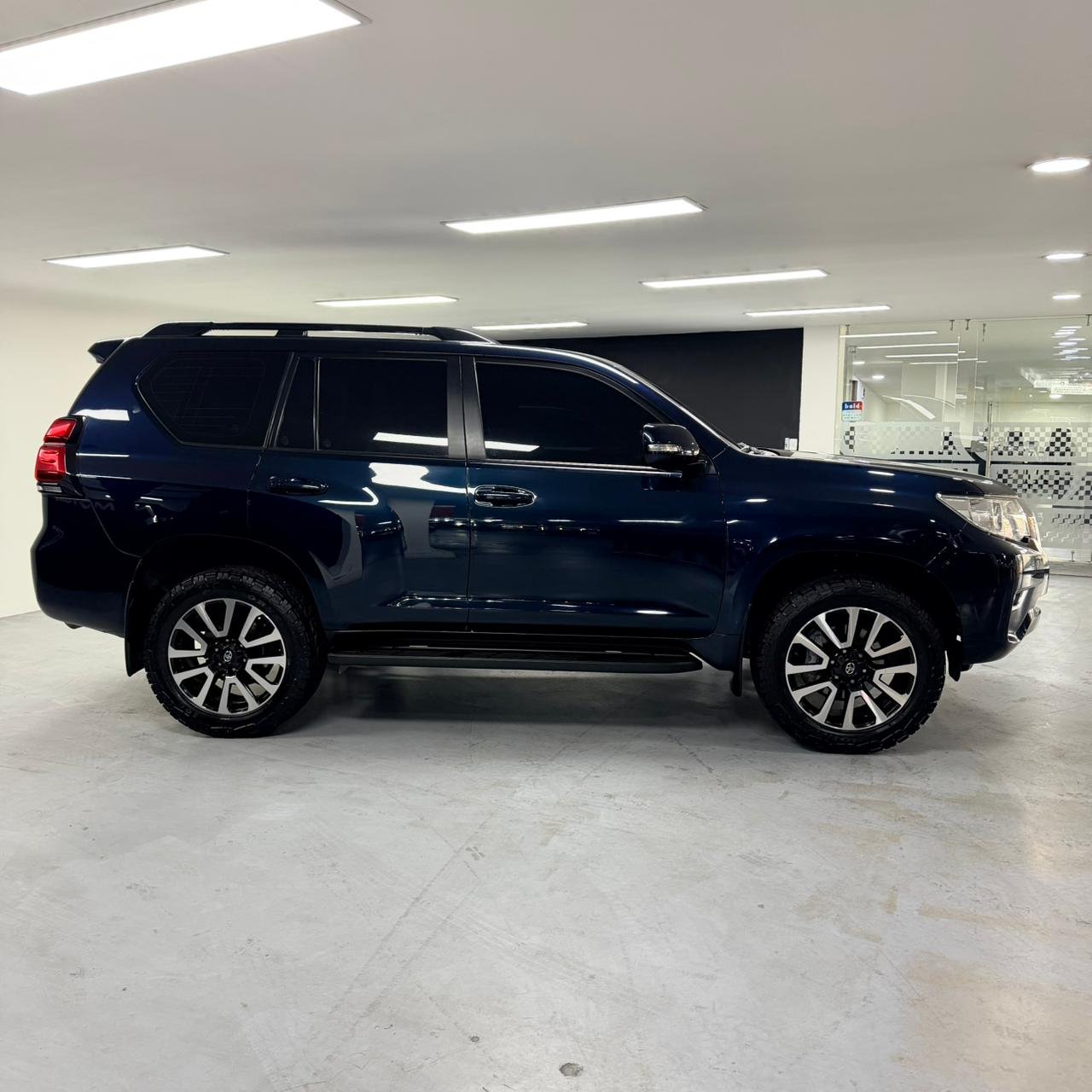 TOYOTA PRADO 2022