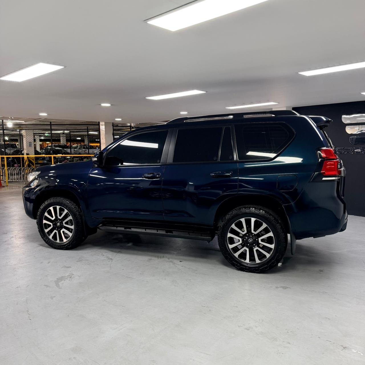 TOYOTA PRADO 2022